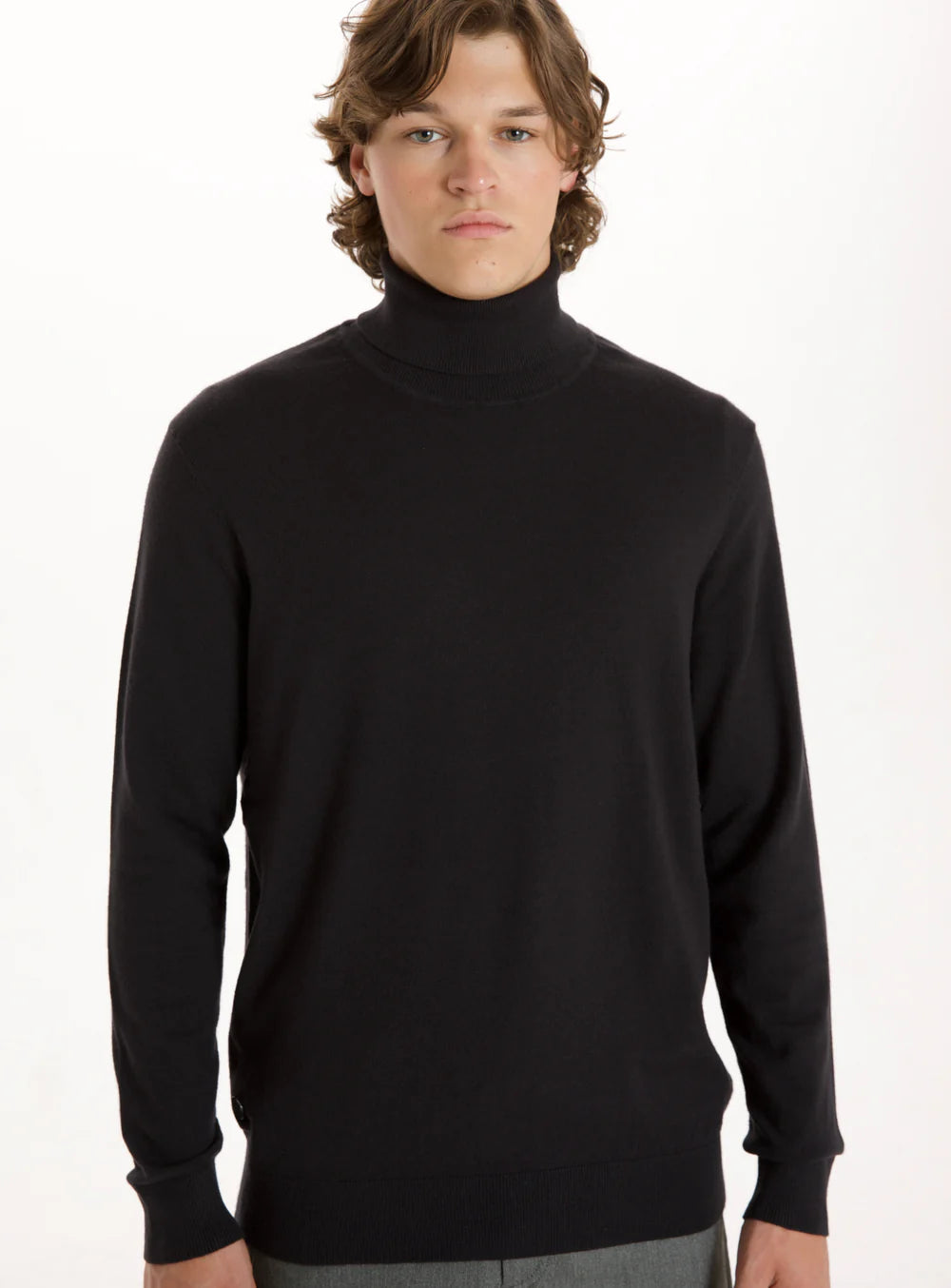 Cashmere Turtleneck